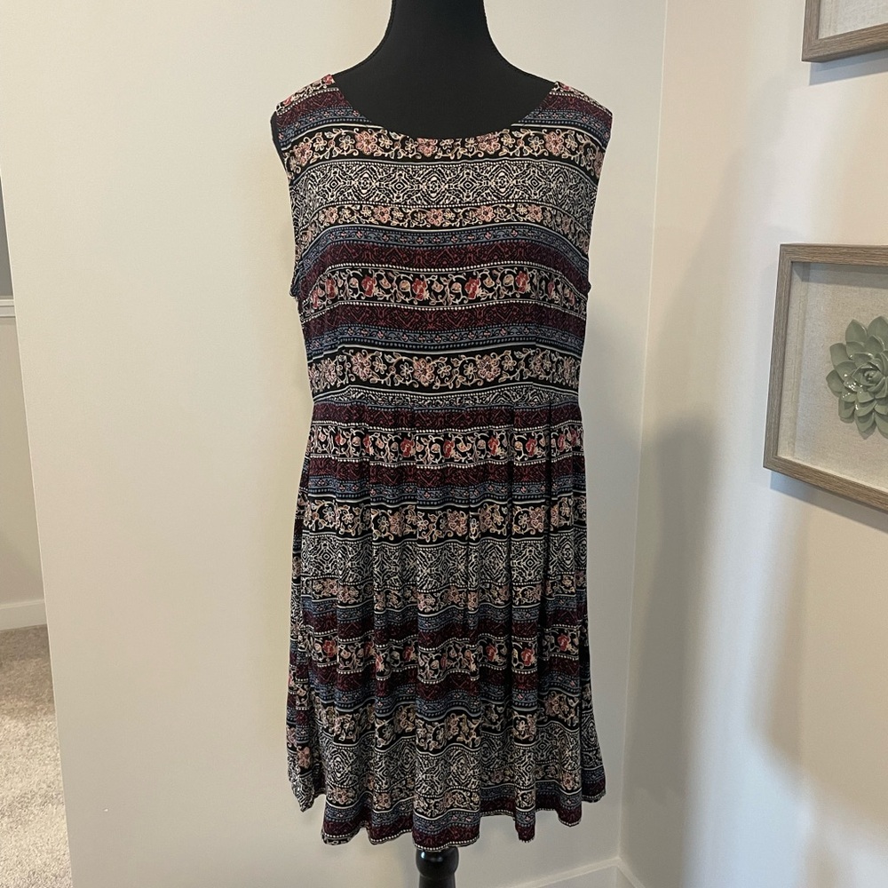 Never Worn! Papillon Floral Striped Sleeveless Summer Dress 💯 Viscose